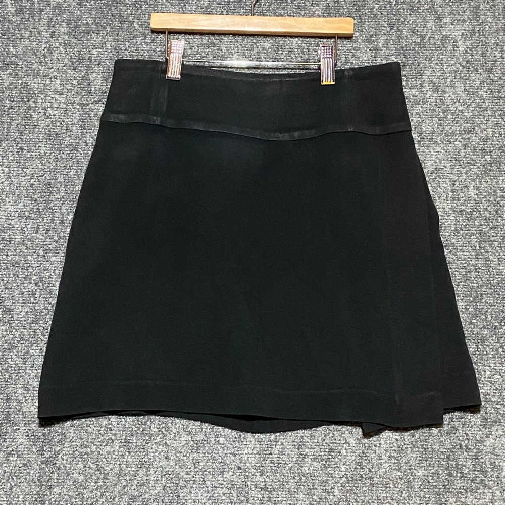 Emporio‎ Armani Black Wrap Mini Skirt Made in Italy Size IT 44 US 8 Professional